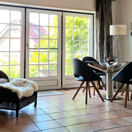 Apartman Ankerplatz 54 Grad Nord In Friedrichskoog-spitze Mit Hund Und Kind Ans Wattenmeer Friedrichskoog